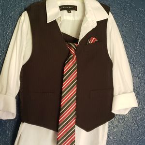 Pant suit set. Dress up suit with tie